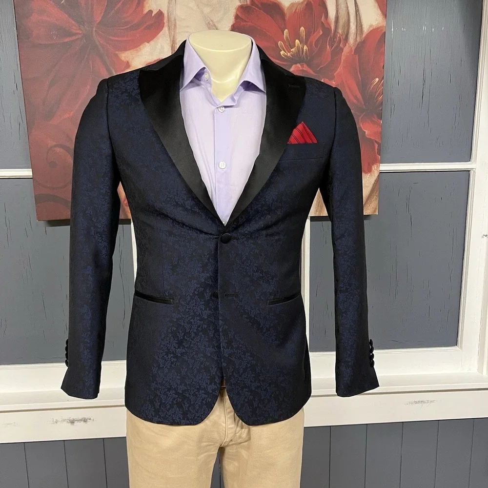 Egara Dinner Jacket Tuxedo Mens 36S Short Slim Fit Polyester Rayon‎ Navy/Black